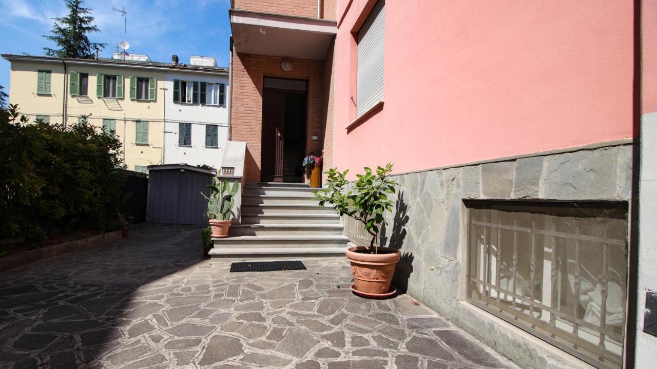 Residenza Parco Ducale Apartment Парма Екстериор снимка